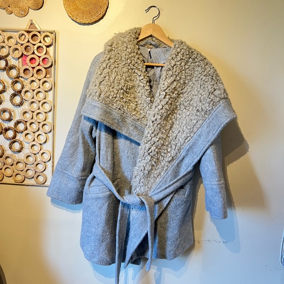 Free people chunky Sherpa lined / cotton gray coat… - Picture 2 of 11